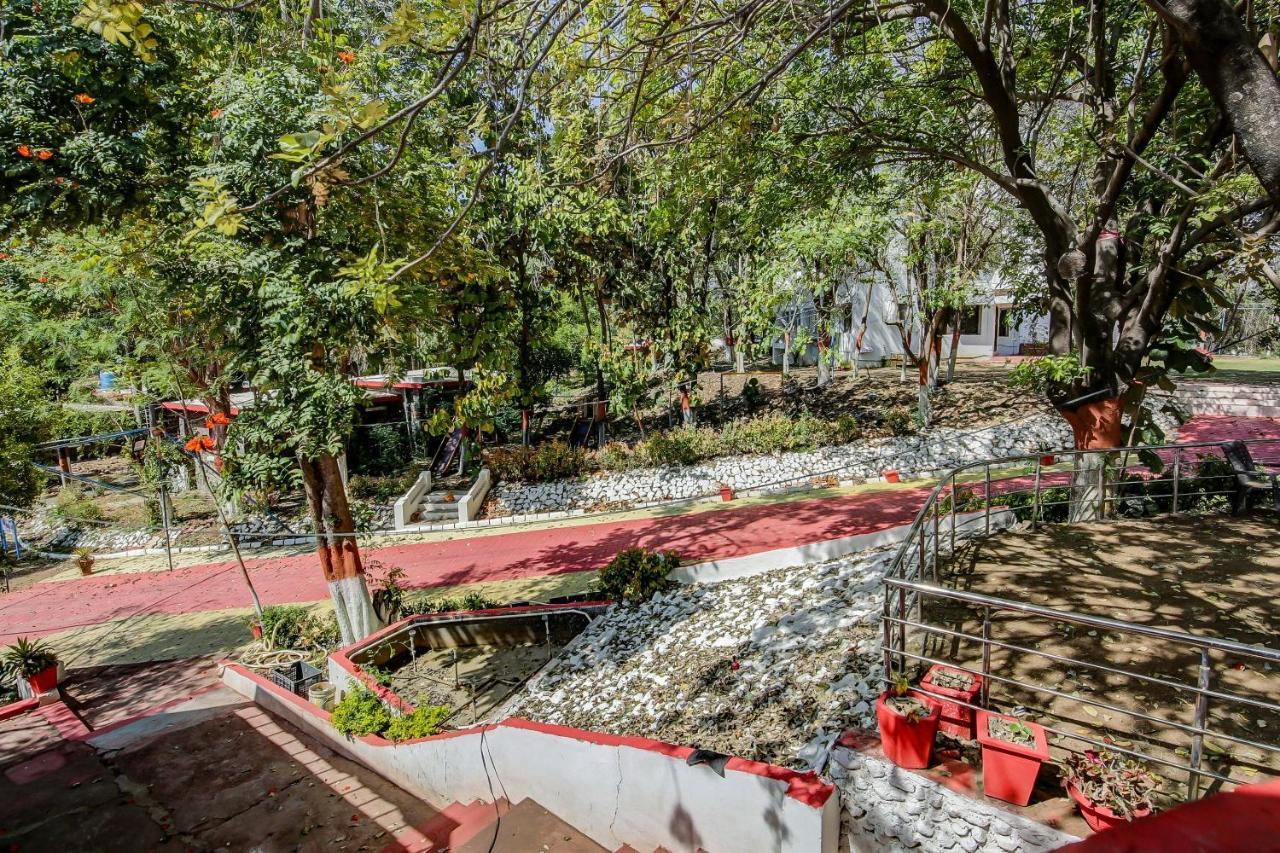 Oyo 71230 Hotel Abhimanyu Limited Chhindwara Bagian luar foto