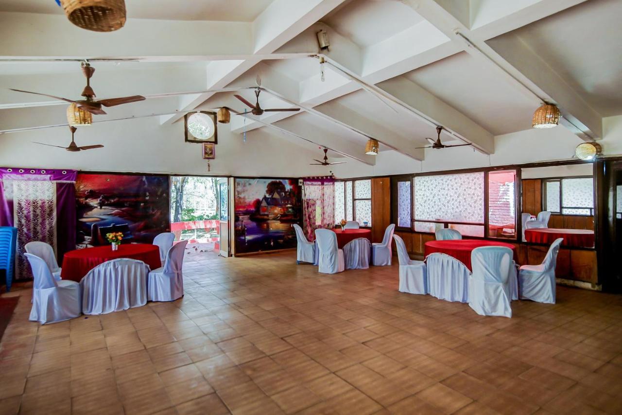 Oyo 71230 Hotel Abhimanyu Limited Chhindwara Bagian luar foto